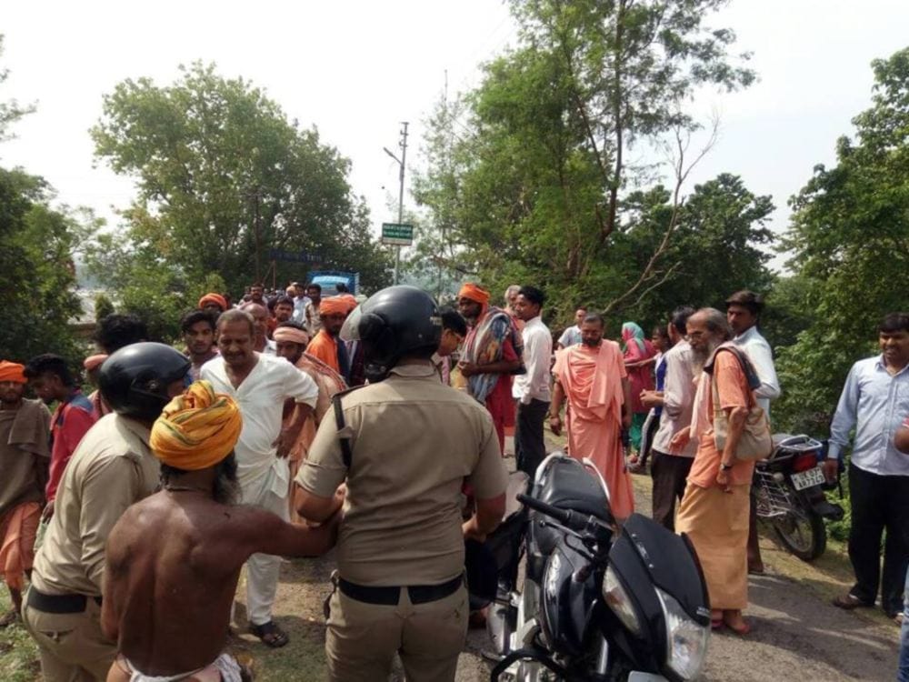 A beggar killed his partner very badly