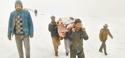 A Group of People Saves Woman Life at Lahaul Spiti.