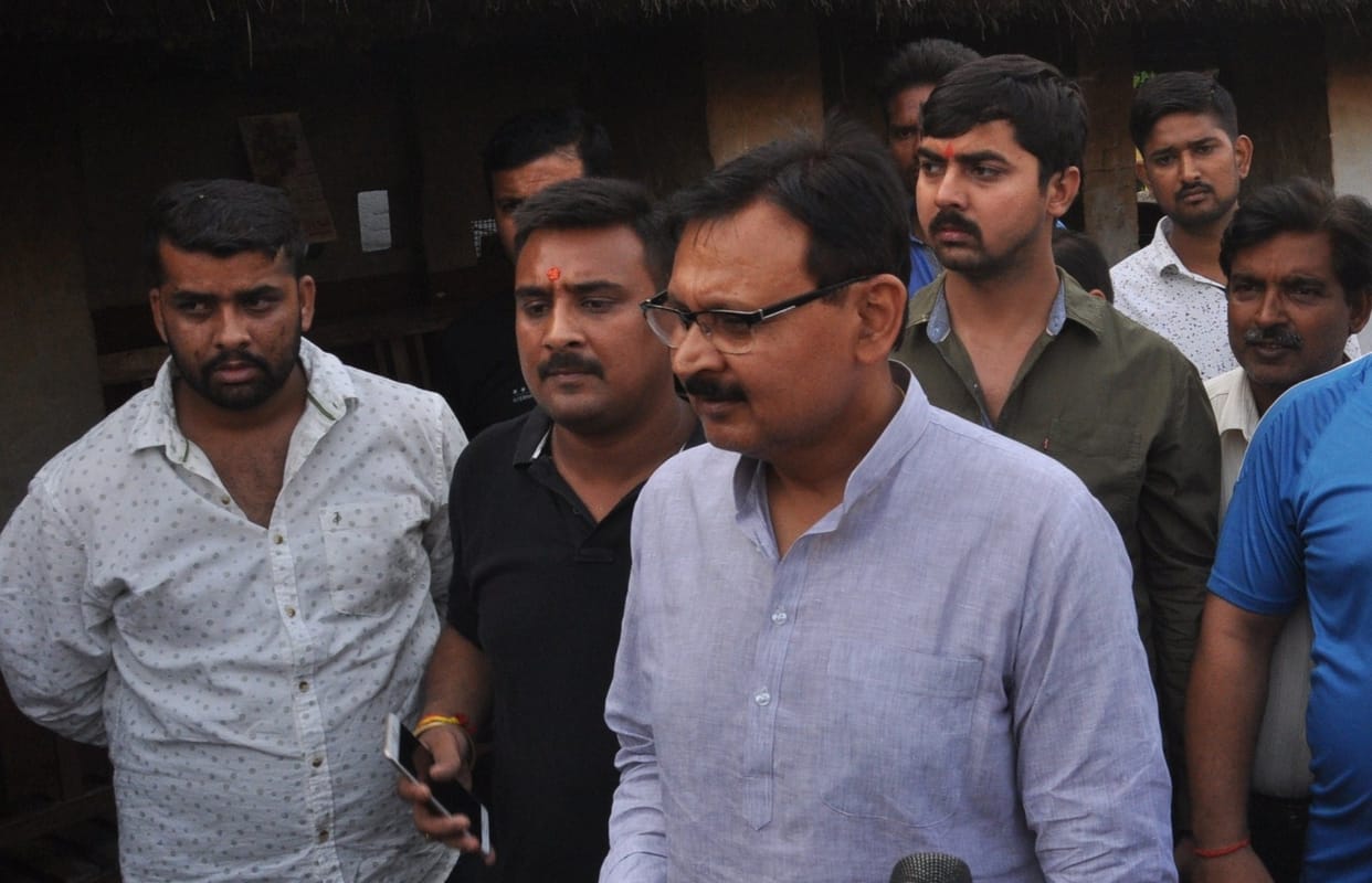 Police raid at the home of ex minister Harishankar Tiwari