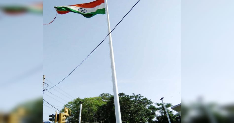 Damage reached to 100 feet high Tricolor