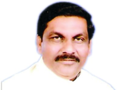 cisf retired inspector registered case against samajwadi mla 