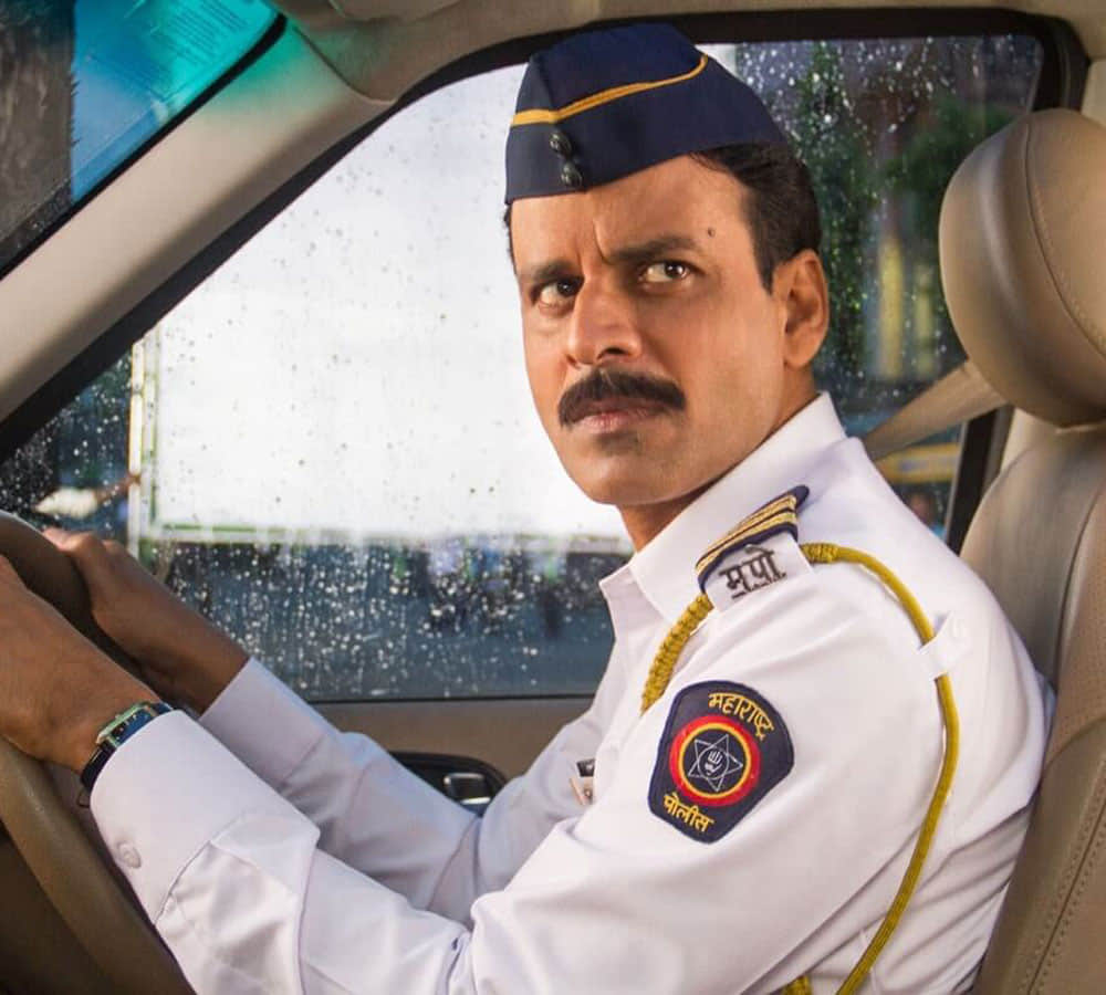 manoj bajpayi still farming during their vacation birthday special story