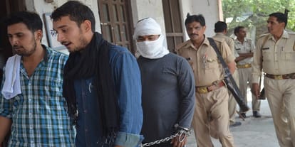 sweta said in court , shoeb make life misery