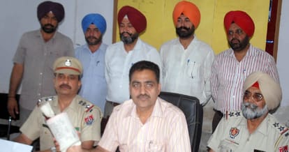Nigerian arrested with two hundred gram heroine