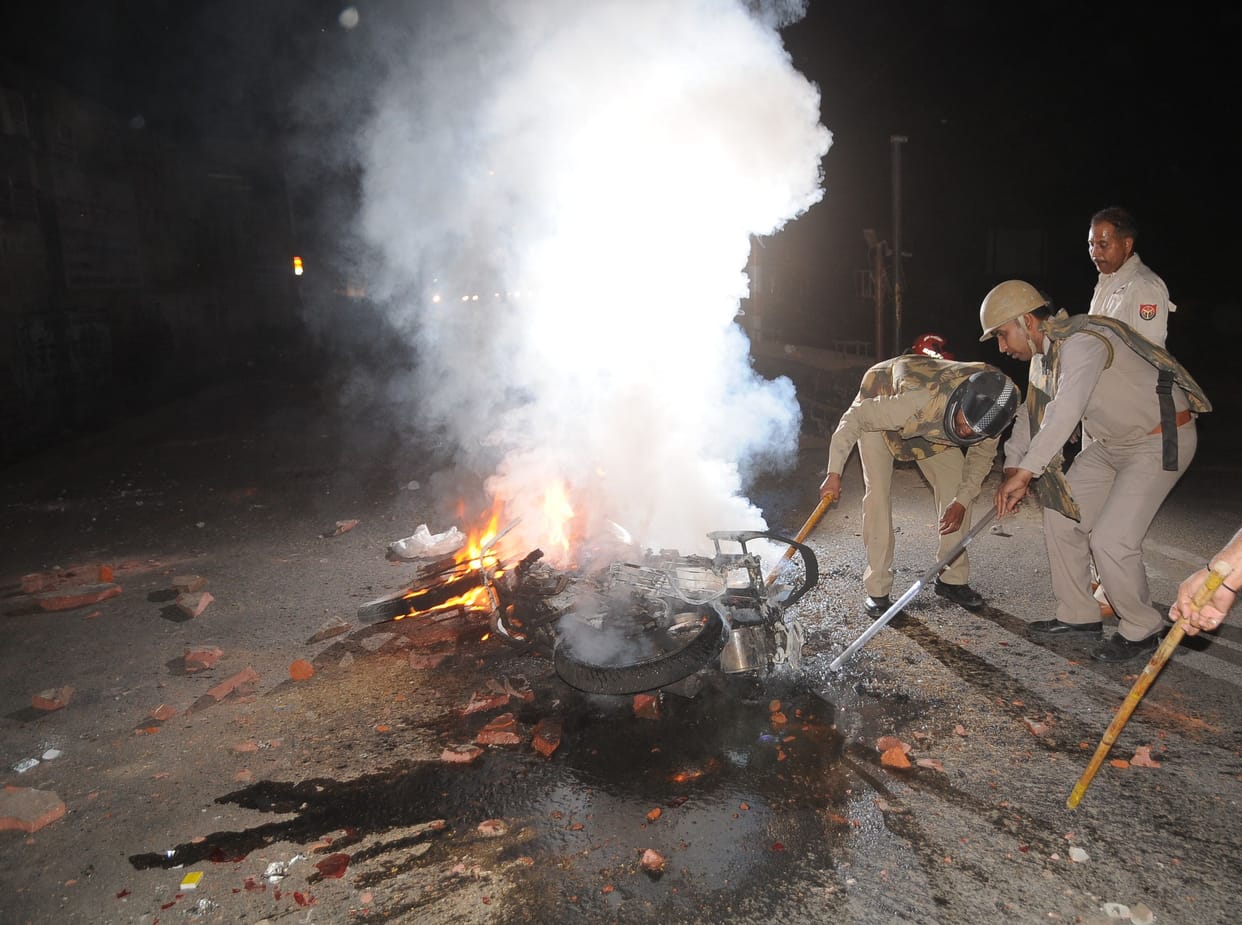 police ragistered Report against 183 in Sadar police station chaos