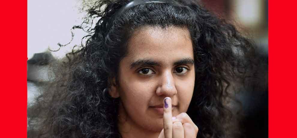 deepali came from london to vote for mcd election and reveals a secret