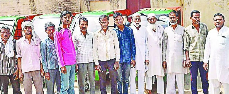 Demolition, euphoria in e-rickshaws