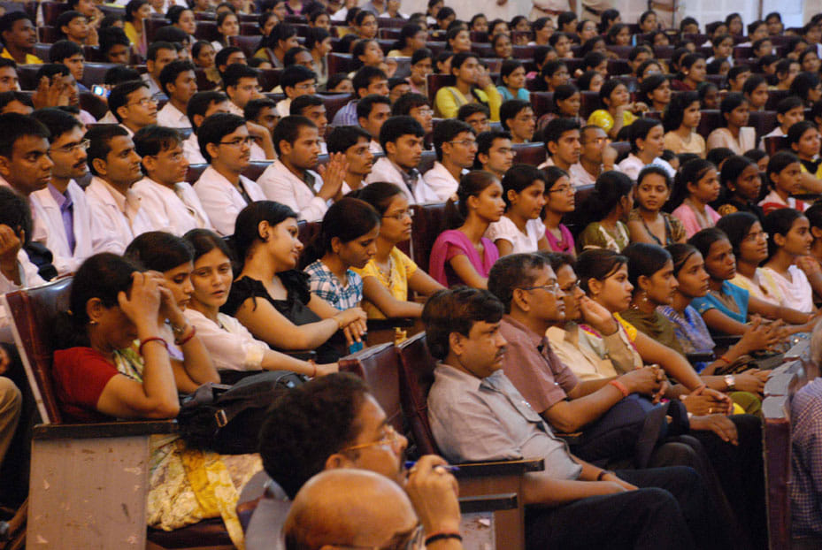 BHU Admission 2017: exam on 30th april, admit card can be released on monday