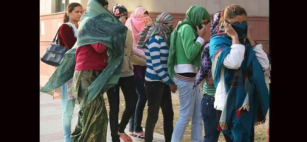 new way to trap girls on internet that boost human trafficking 25%