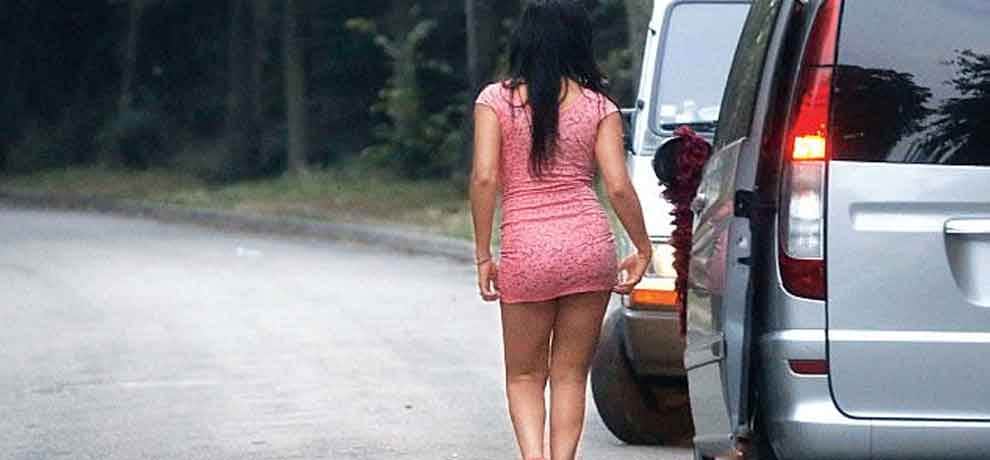 new way to trap girls on internet that boost human trafficking 25%