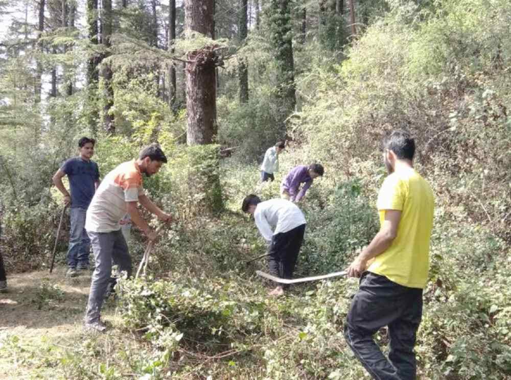 famous kandar lord fair start in Uttarakashi 