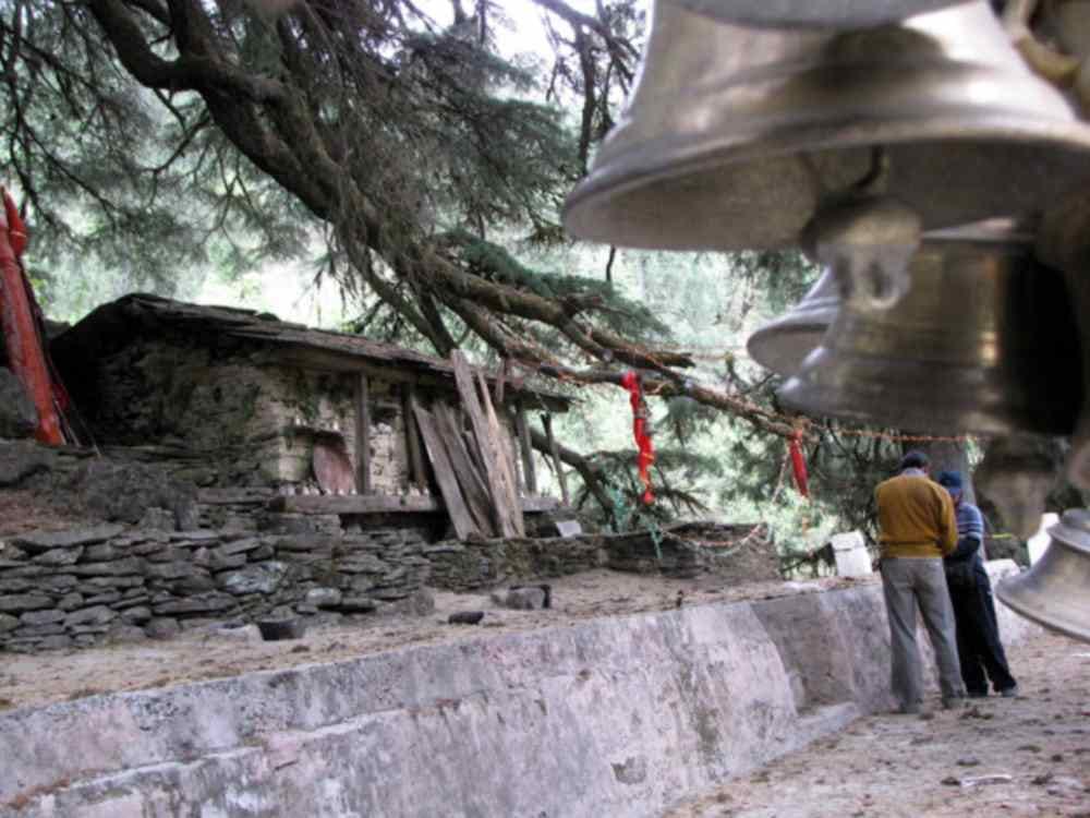 nagraj and nagmani found in this temple, 