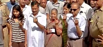 more than 200 new candidates fighting mcd election this time in delhi