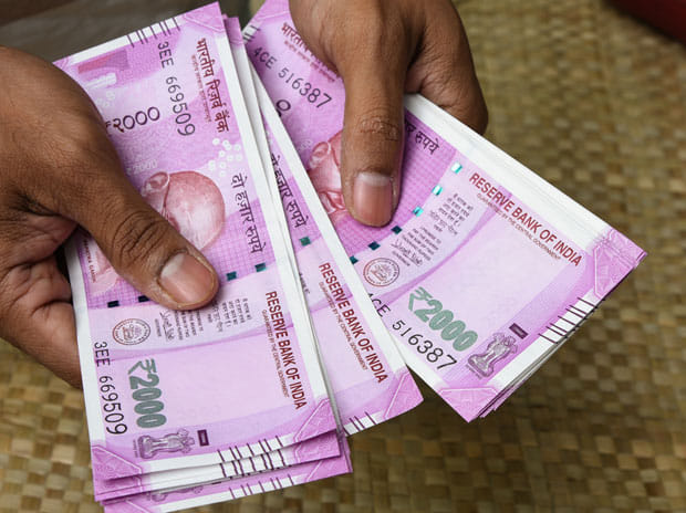 must invest 5000 rupees to be crorepati