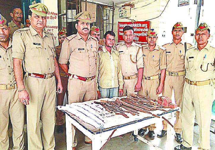 Caught making factory in titavi