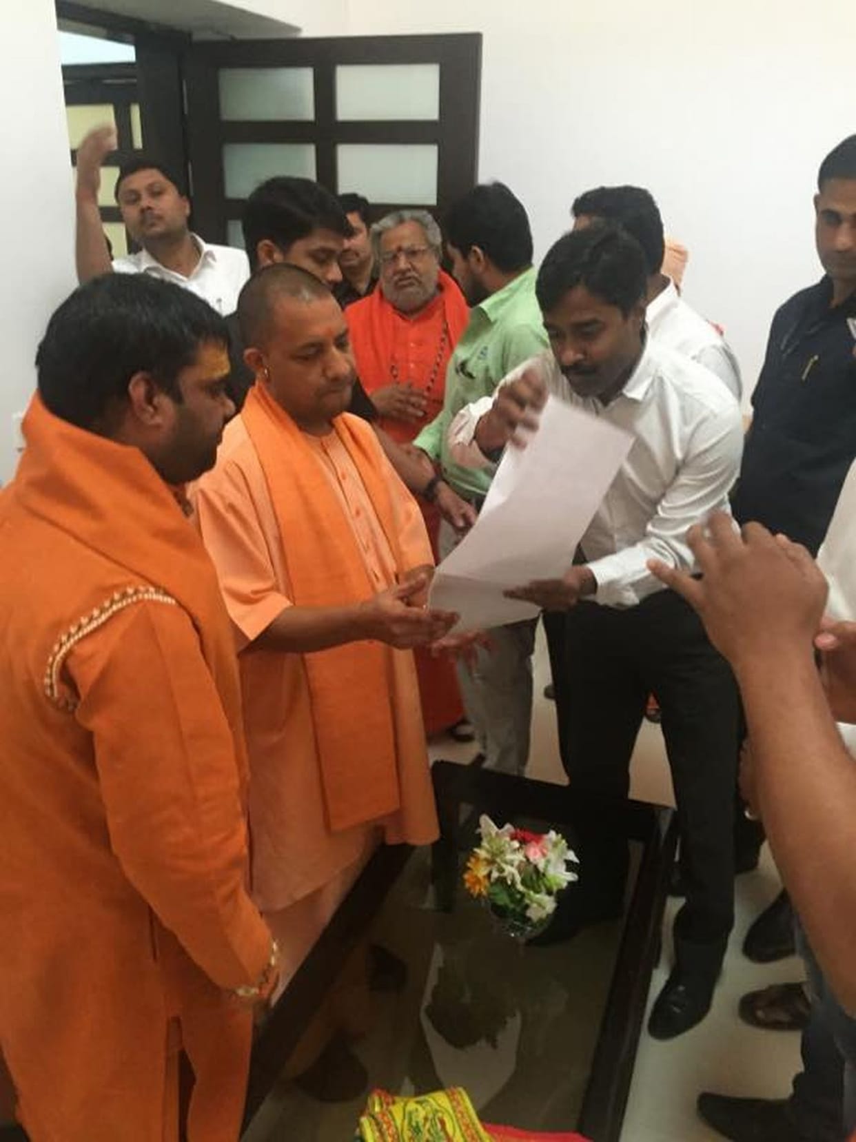 naee sarakaar se maanga puraanee penshan ka hak