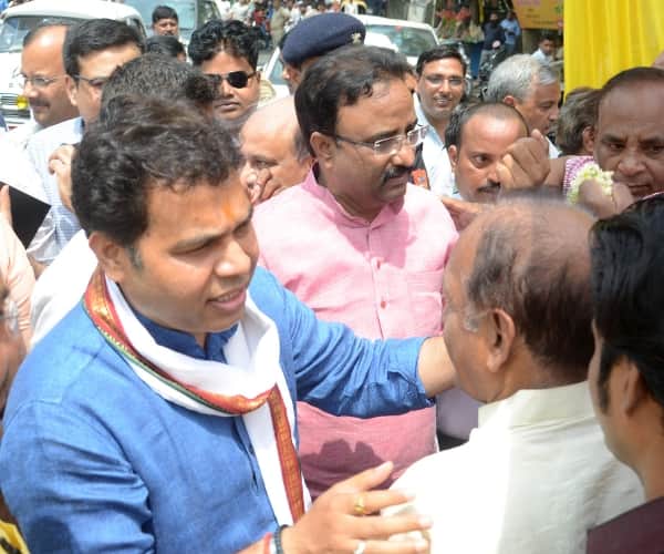 UP energy minister hear people's complain in Lucknow.