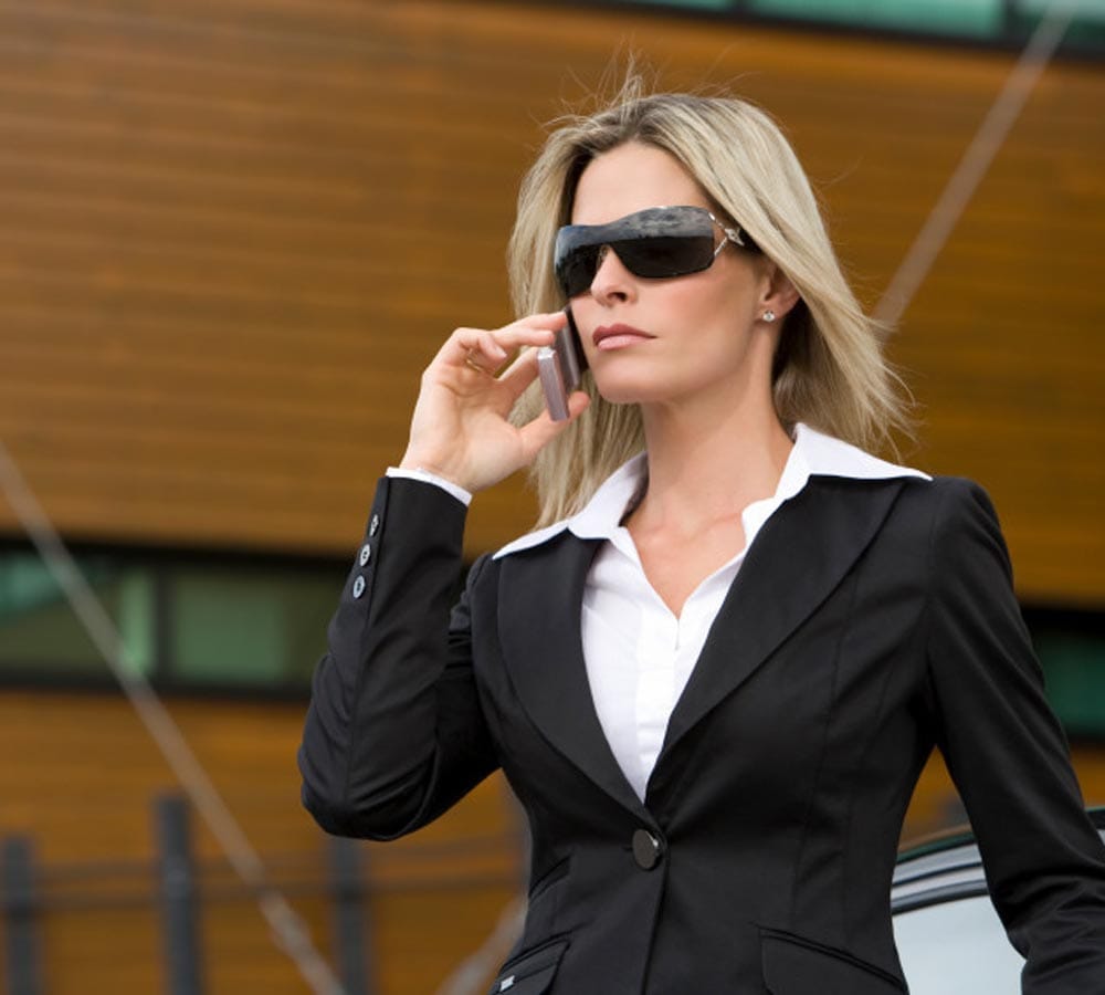 here is the reason why people prefer female bodyguards now a days 