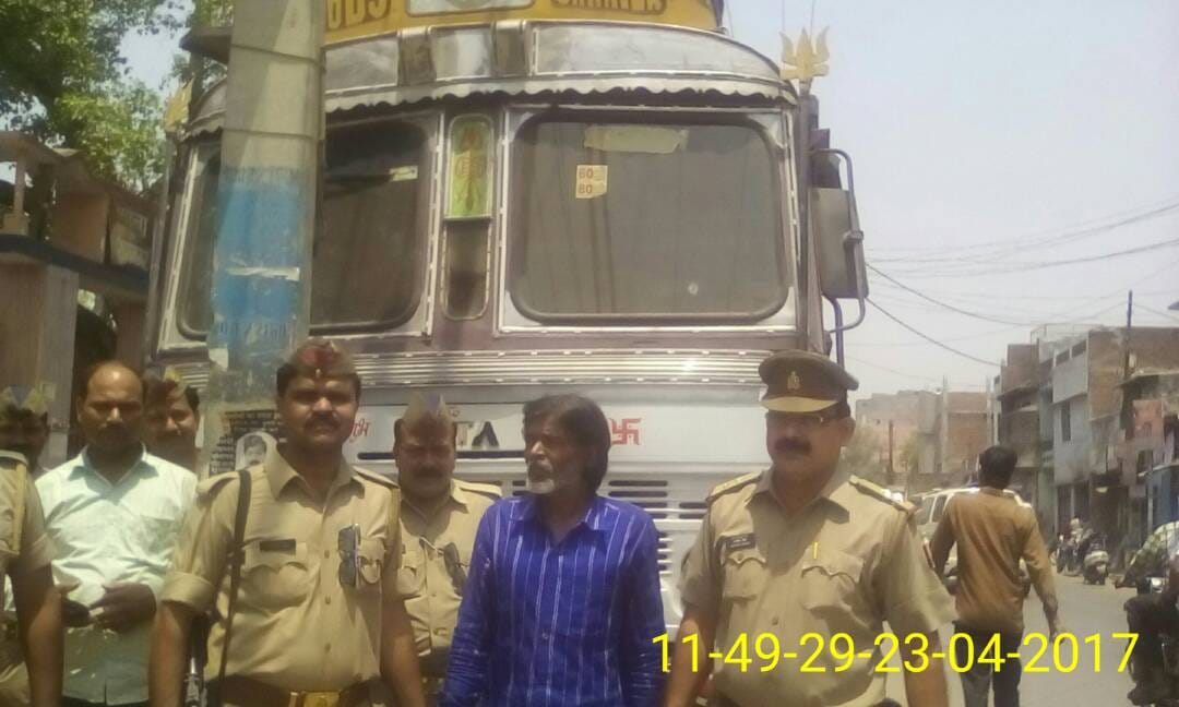 alcoholic driver missed the truck and pur robbery case at police station