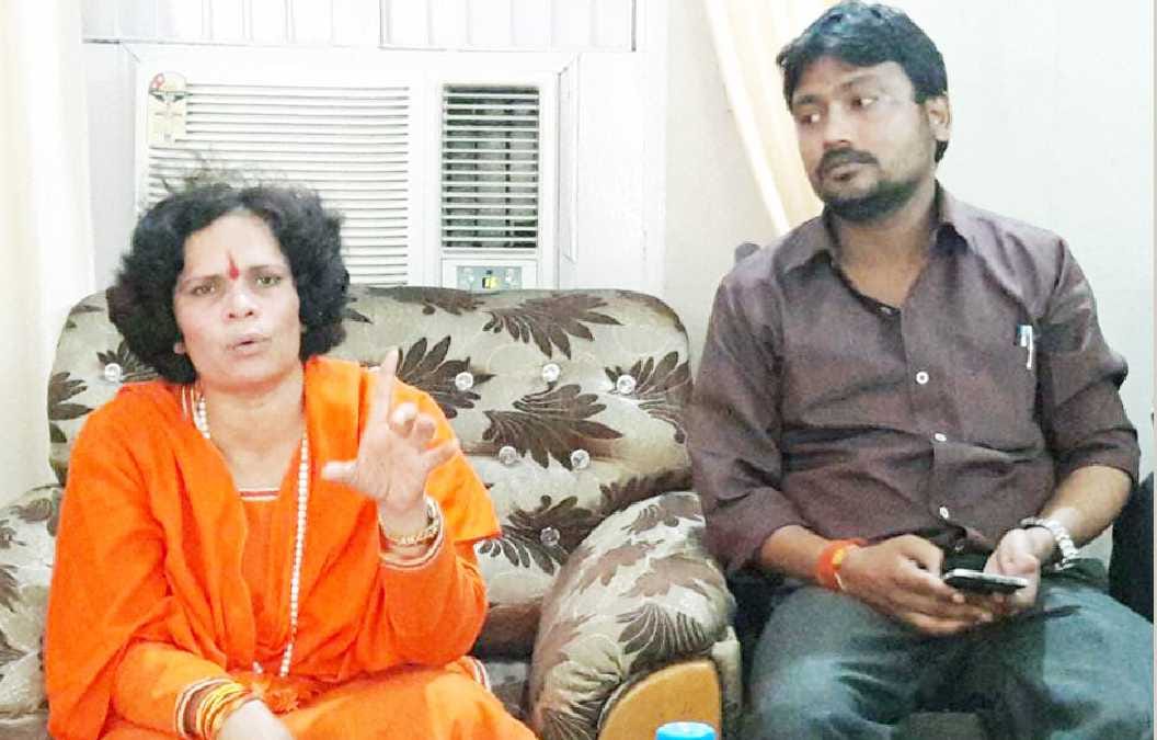 Sadhvi gives instructions to CO in Gokshi case