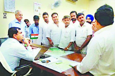 Zip presents a no-confidence motion against Aarti
