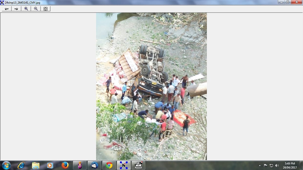 Truck took accident in gamberpool, one died
