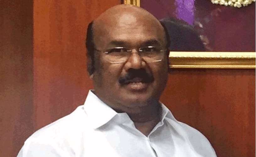  AIADMK groups begin merger talks, Tamil Nadu finance minister offers to quit his post