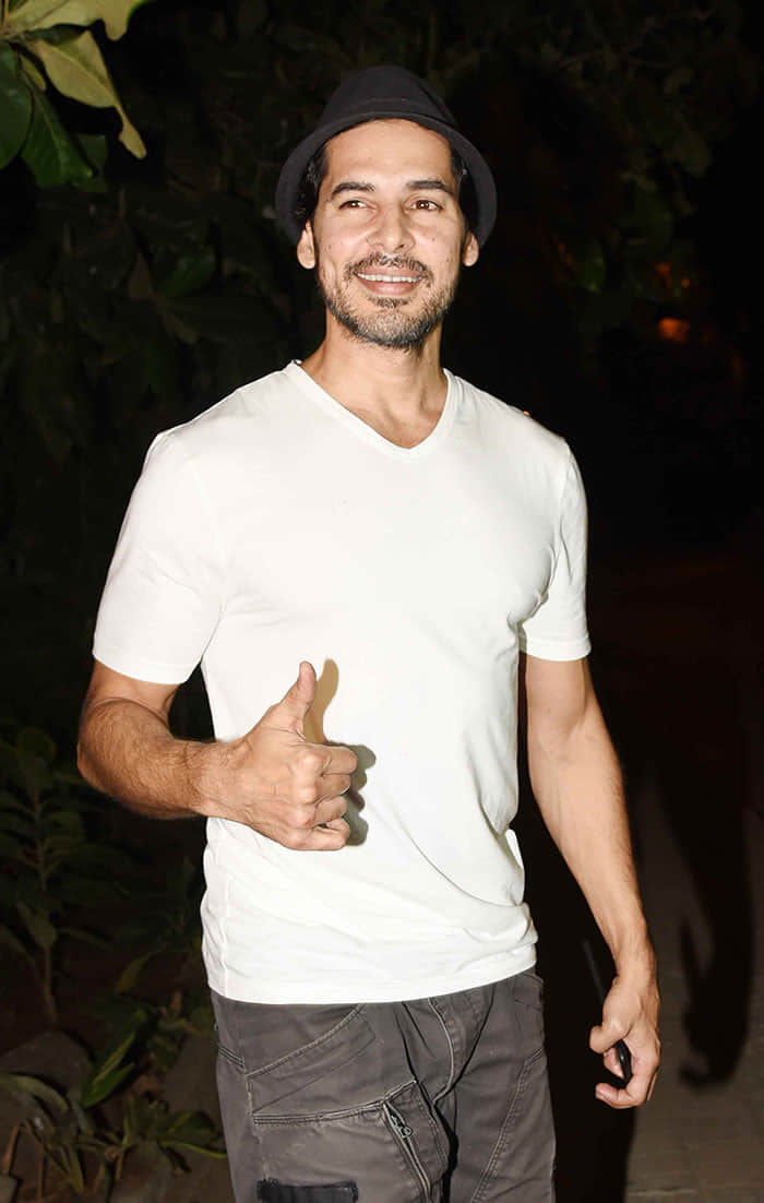 Ranveer Singh & Katrina Kaif at Zoya Akhtar’s house has got everyone talking captured in photos