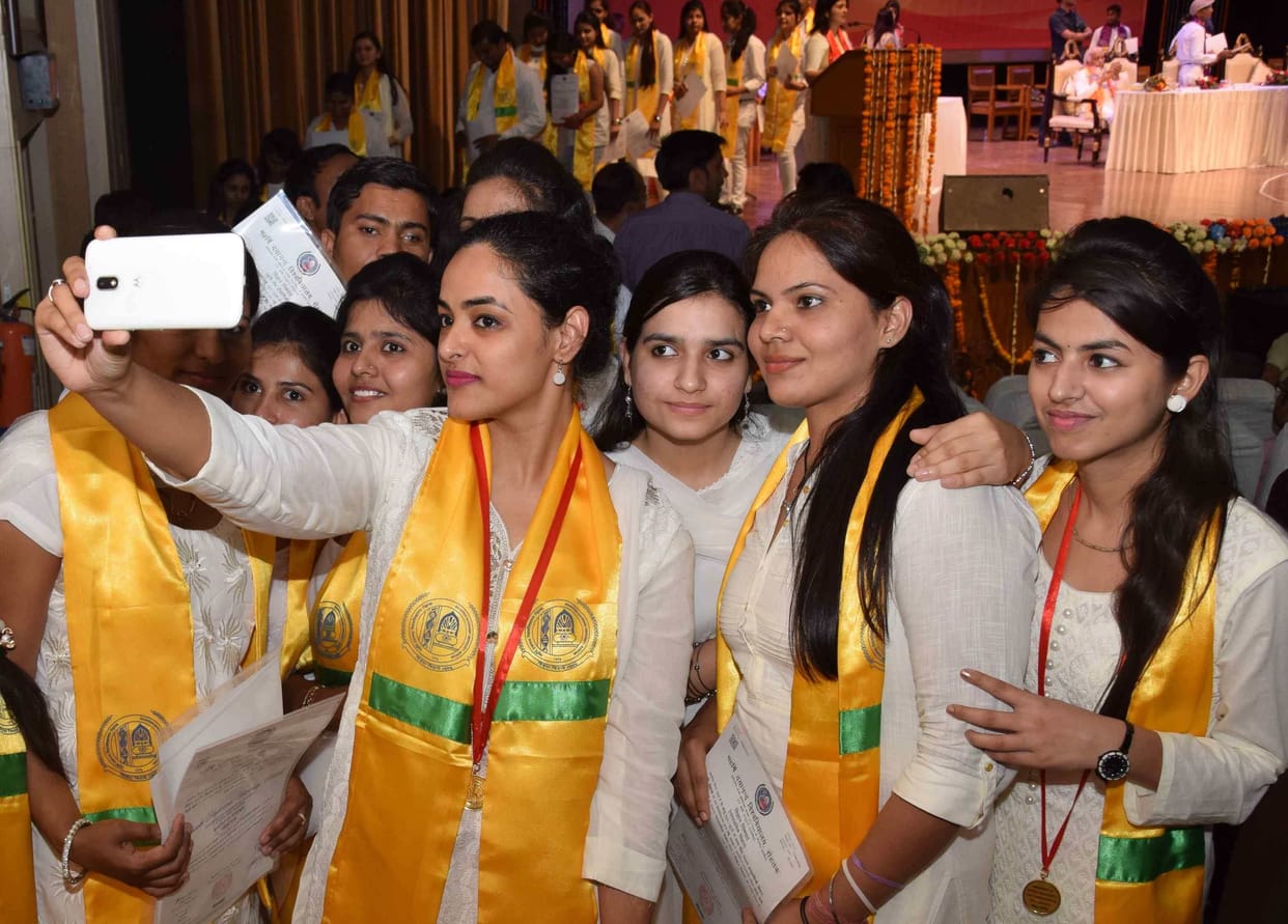 convocation, mdu, function, haryana, university, rohtak, governor, student
