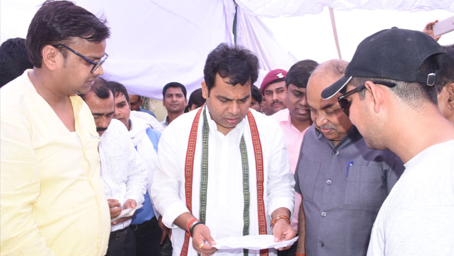 minister shrikant sharma in kanpur