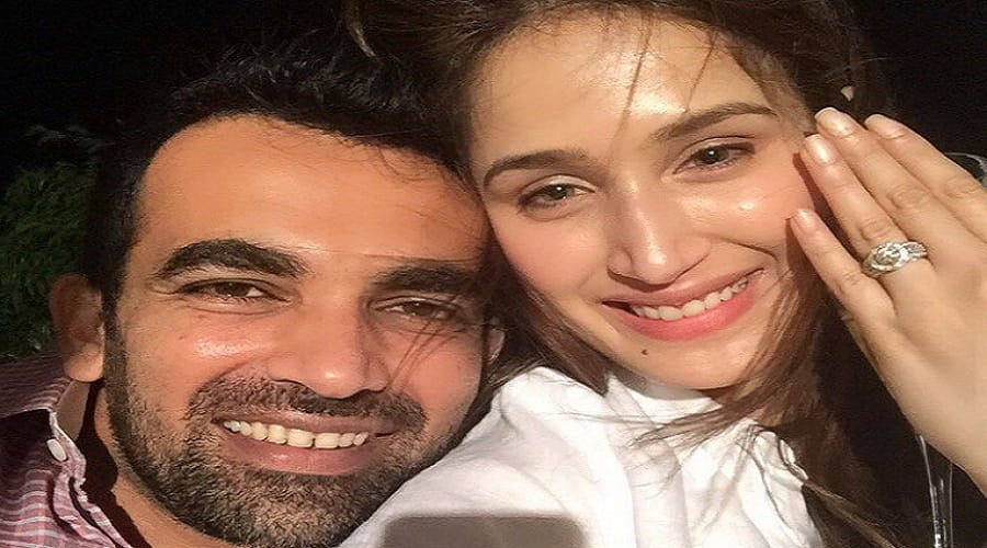 Zaheer Khan announces engagement with Sagarika Ghatge