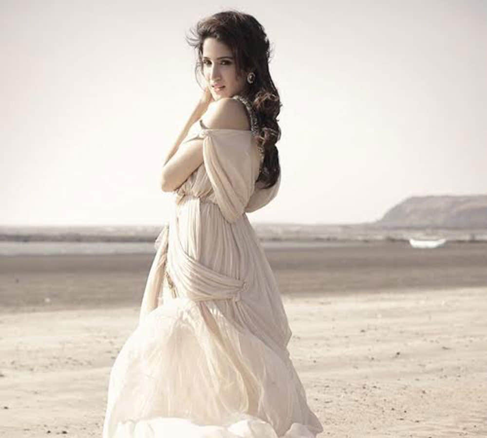 zaheer khan fiancee sagarika ghatge hot photos