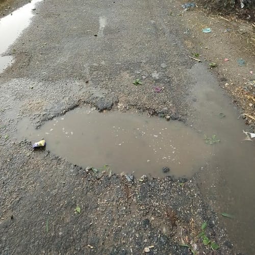 Chief Secretary gave instructions: Roads of UP should be pothole free before 31st October