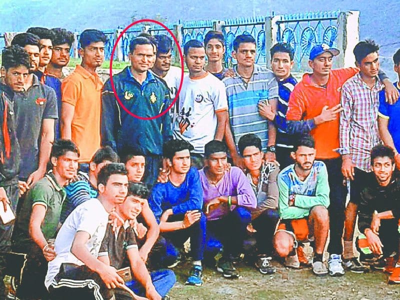 ex army man prepare youth for army
