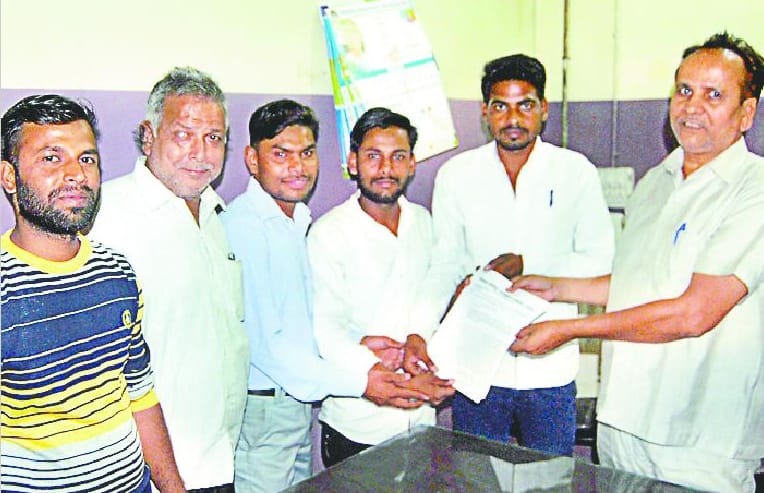 E-Rikshaw sought permission to run for three years