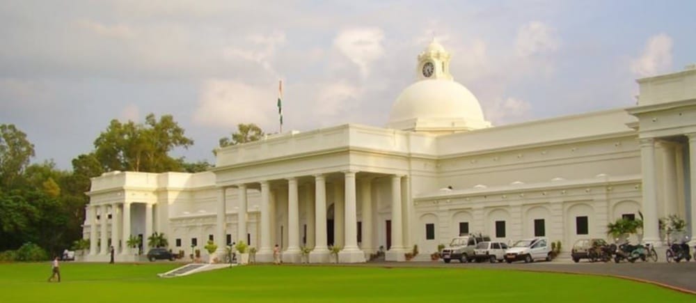 IIT Roorkee get third position in india for performance