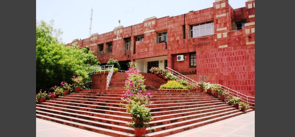 in jnu, admissions will be given on the basis of entrance exam only