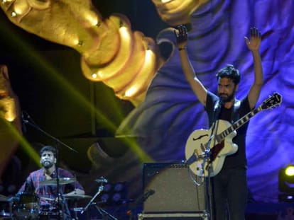  Confluence of rock-jazz band with pop music
