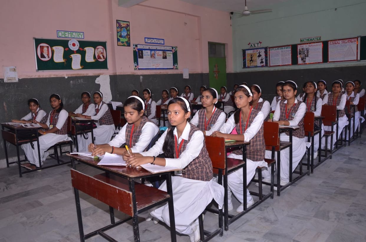 Pride in Hindi Calligraphy Competition