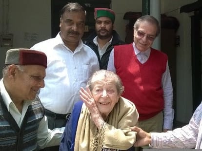 Rahul Gandhi grandmother shobha nehru passed away