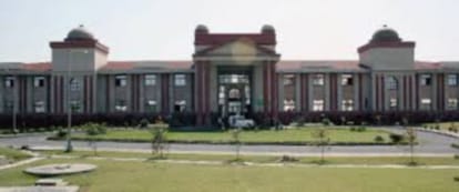Sixty thousand worth chair for Uttarakhand sanskrit university Vice chancellor