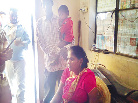 Looted woman near SP office