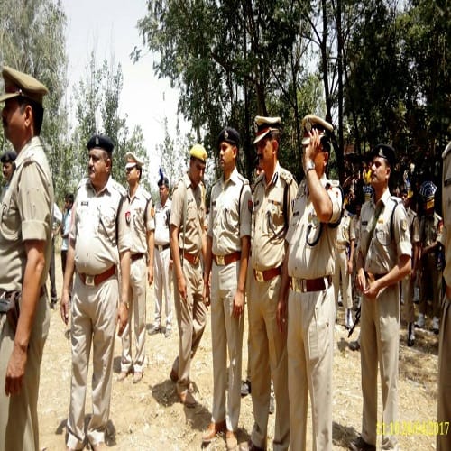 Shaheed Manoj Kumar, who was merged with Panchayat with military honors, view Photos
