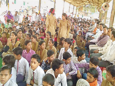 Education priceless rattan, save writing do save