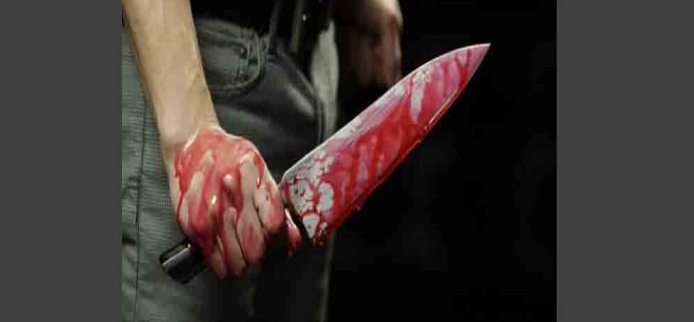 Mirzapur Only for four rupees murderous attack on partner, condition critical