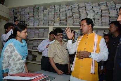  pwd office inspection by deputy cm keshav maurya