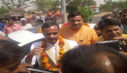such a stir situation aftter knowing deputy cm coming  