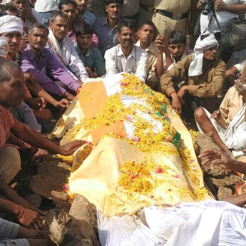 up state ministers to pay tribute to solder in his funeral who died in sukma attack in chattishgarh