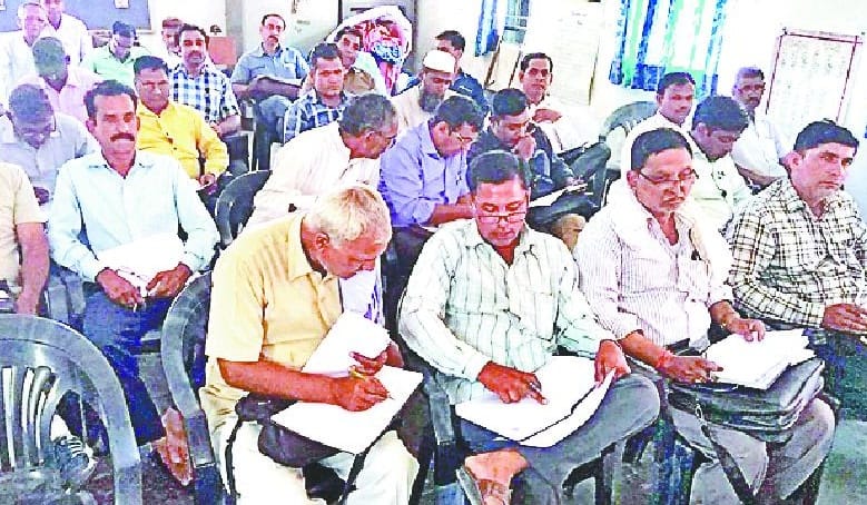 Children from government schools affiliated to Aadhaar