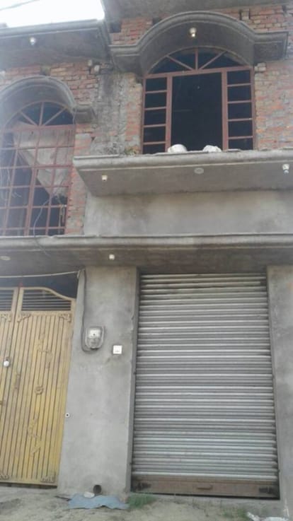 Miscreants murdered and looted then kidnap a girl